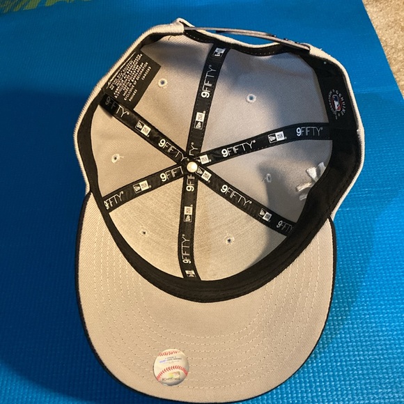 New York Yankees hat - Picture 5 of 6